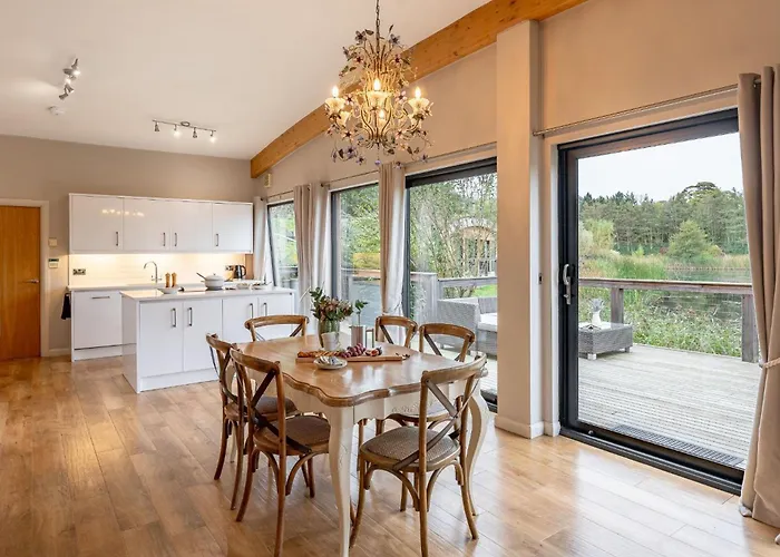 Charlie Semesterbostad *