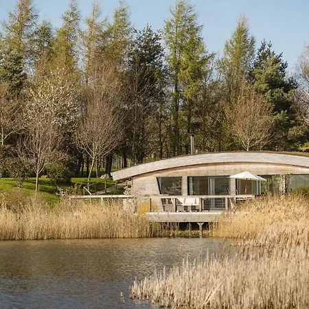 Charlie Dom wakacyjny